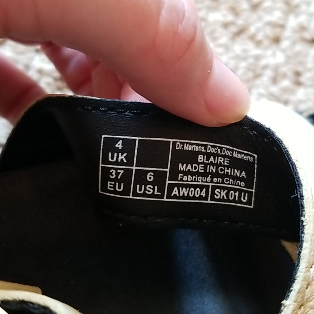 SOLD! Blaire Sandals Doc Martens - Picture 5 of 5